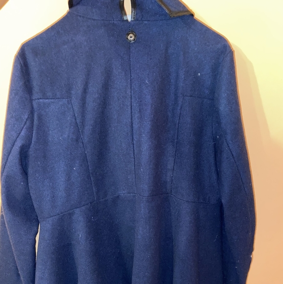 Jacket - Picture 2 of 2